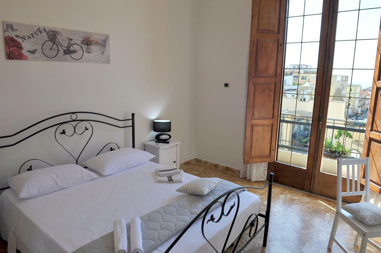 B&B Rosy Paola Exteriör bild